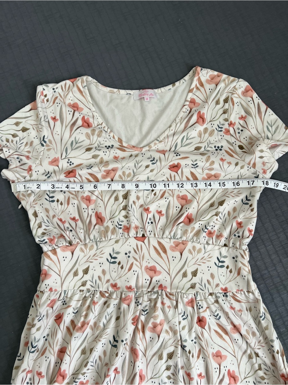 Nursing Friendly-The Adeline-Ivory Floral(hidden zippers for nursing) - Picture 5 of 7
